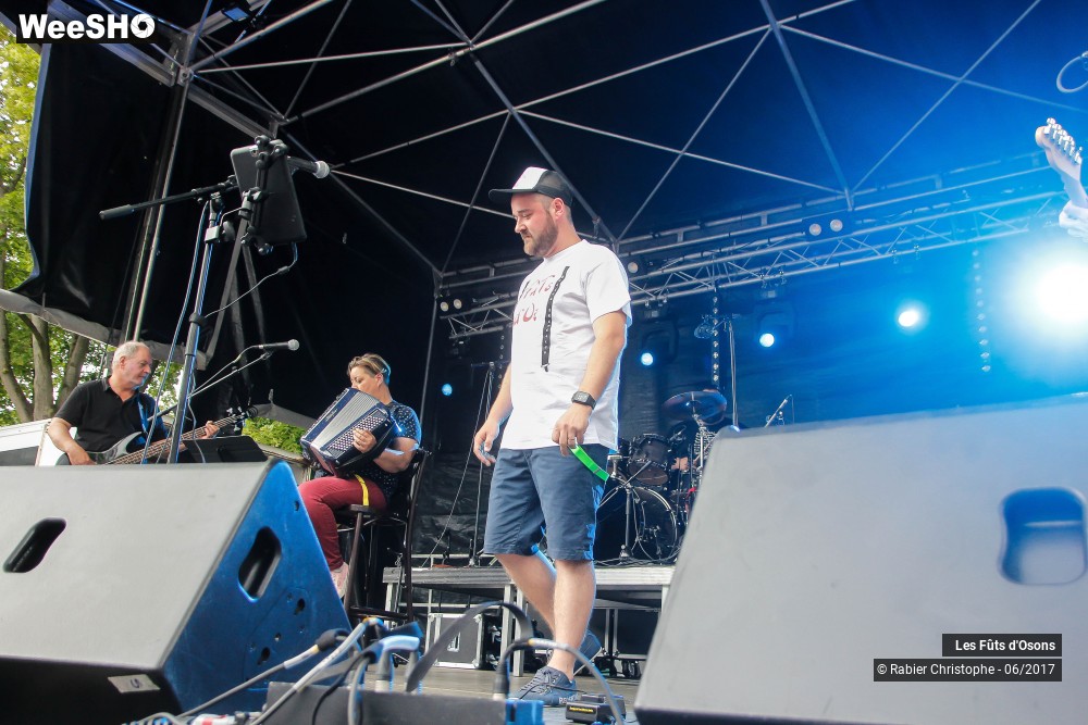 30/36 photos du spectacle Les Fûts d'Osons