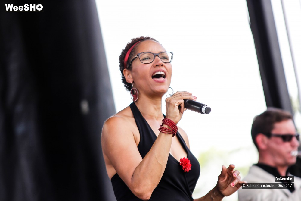 16/30 photos du spectacle BaCoustic