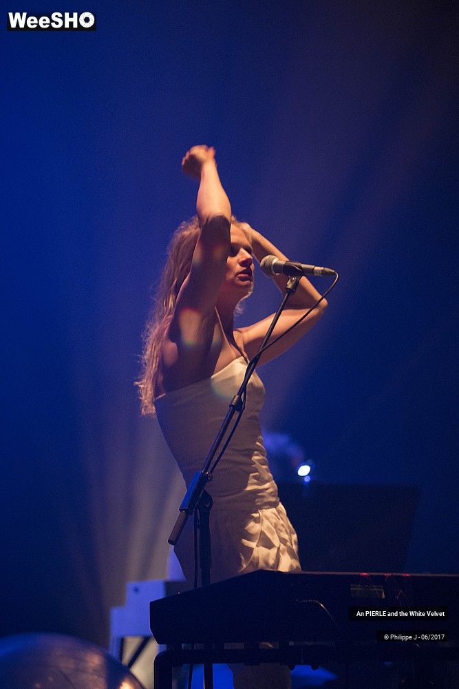 5/10 photos du spectacle An Pierlé