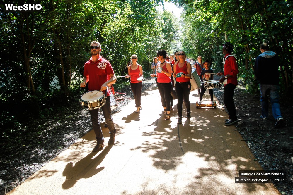 16/25 photos du spectacle batucada de vieux conde