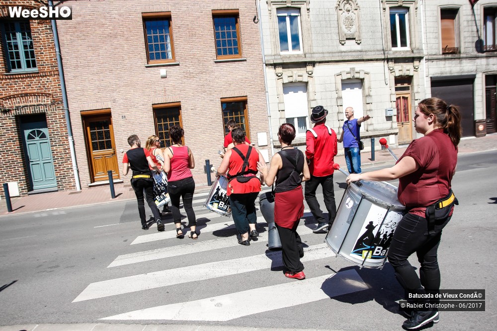 19/25 photos du spectacle batucada de vieux conde