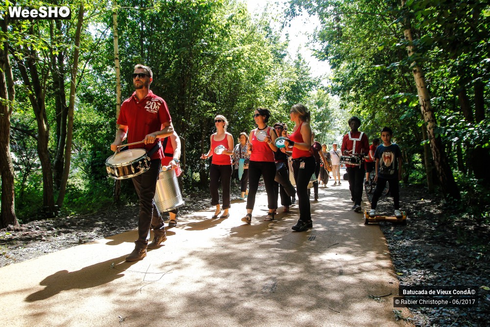 23/25 photos du spectacle batucada de vieux conde