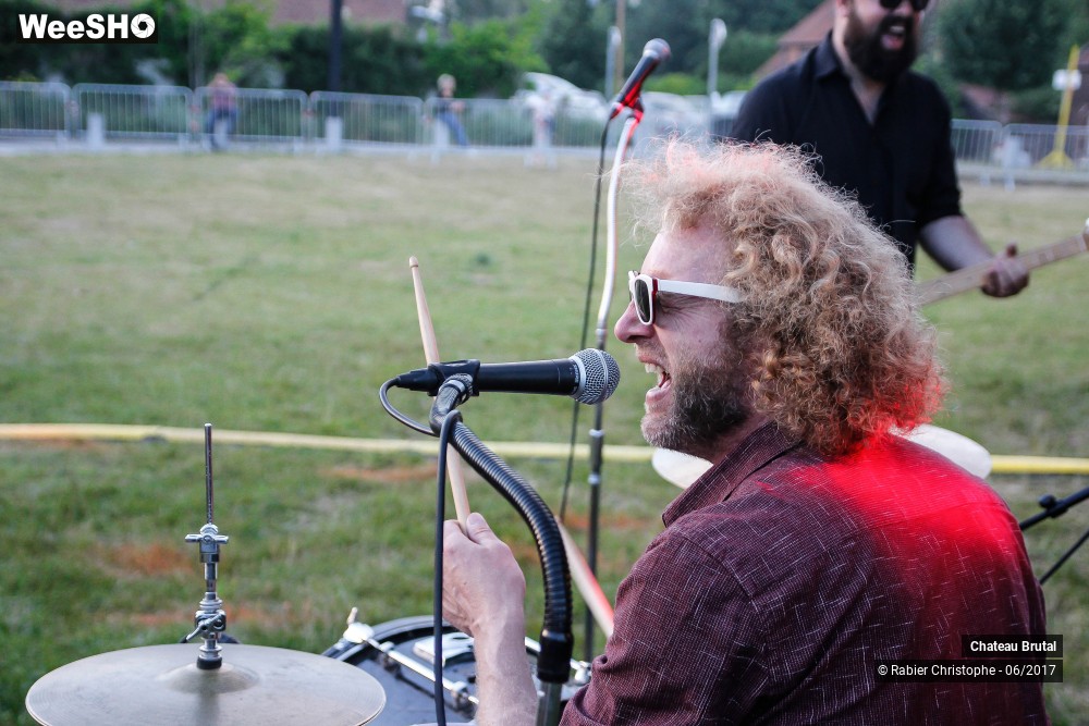 17/46 photos du spectacle Chateau Brutal