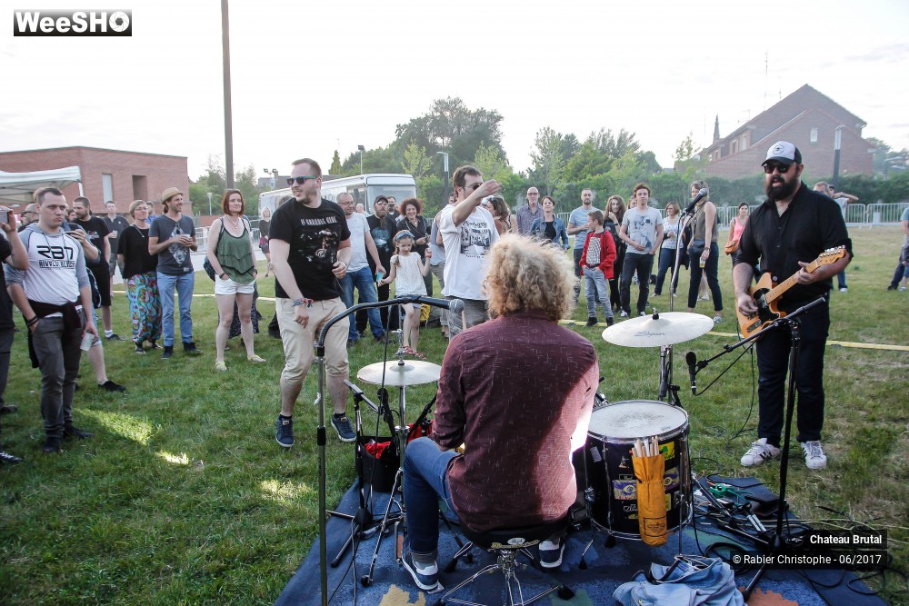 25/46 photos du spectacle Chateau Brutal