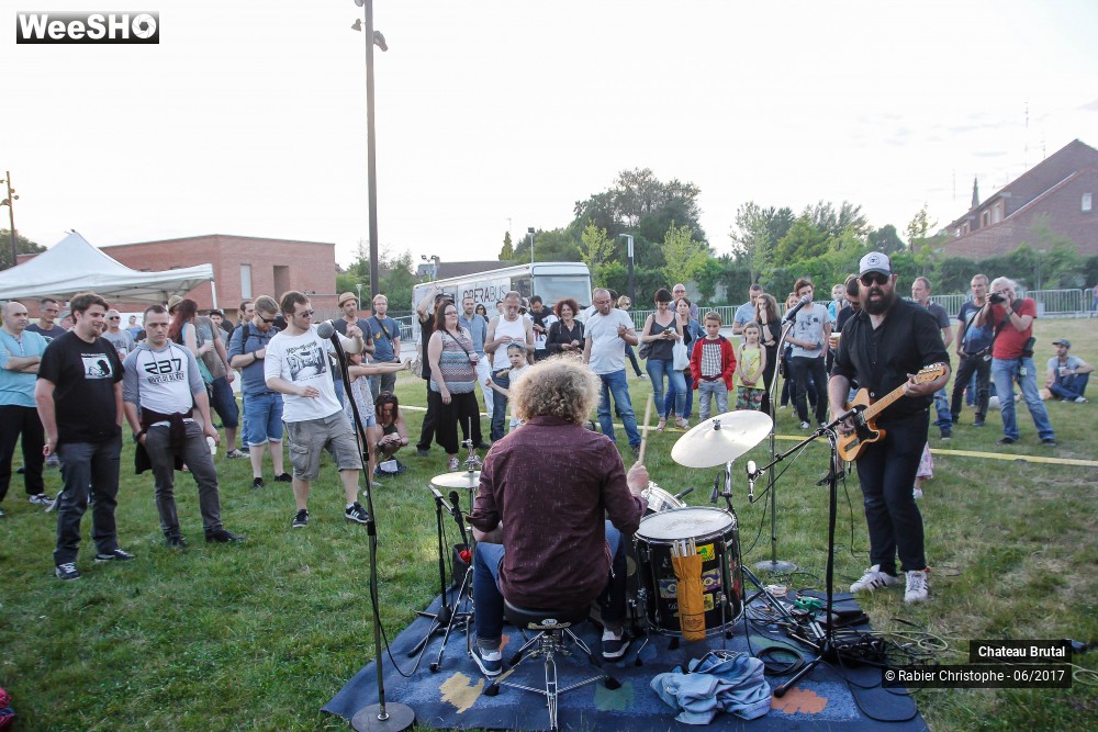 28/46 photos du spectacle Chateau Brutal