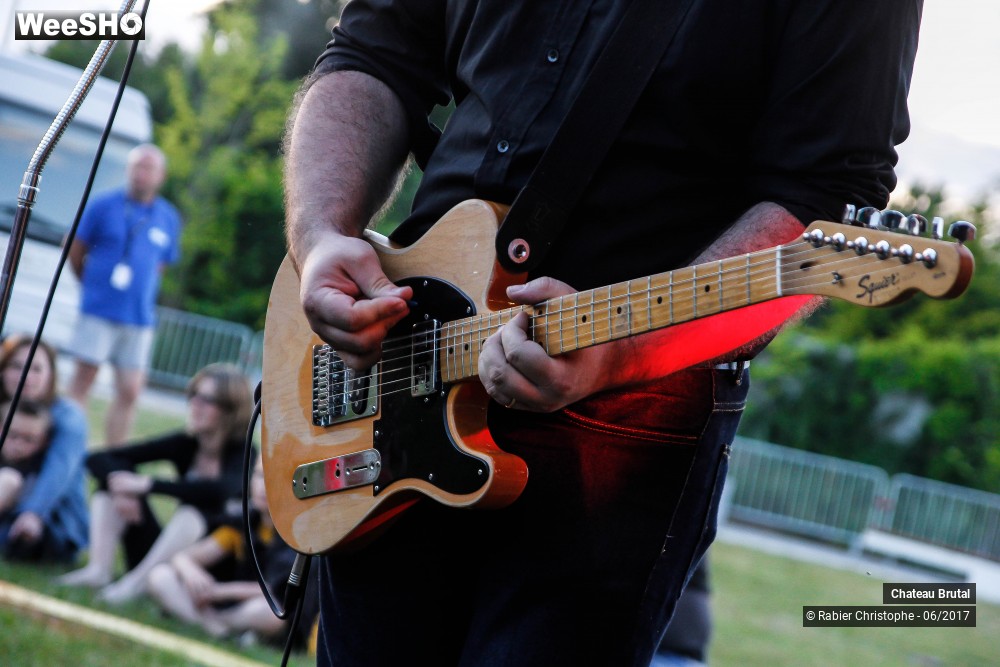 35/46 photos du spectacle Chateau Brutal