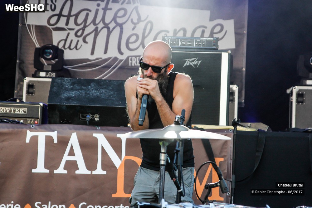 38/46 photos du spectacle Chateau Brutal