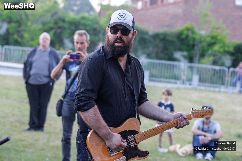 43/46 photos du spectacle Chateau Brutal