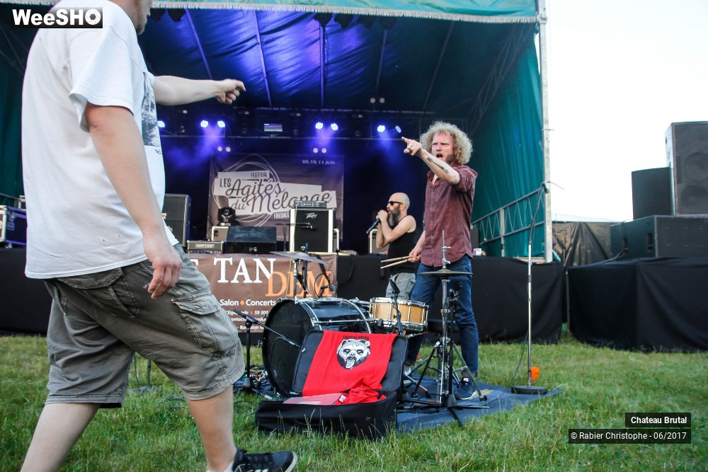 46/46 photos du spectacle Chateau Brutal