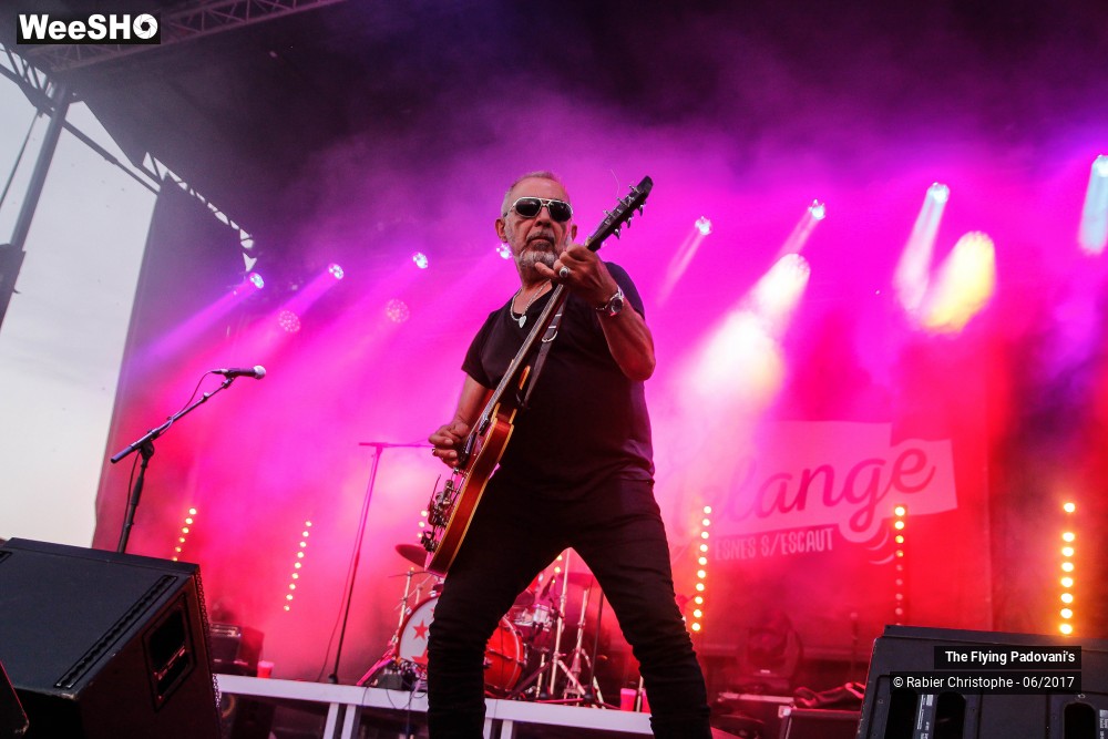 18/27 photos du spectacle The Flying Padovani's