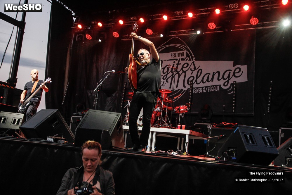 24/27 photos du spectacle The Flying Padovani's