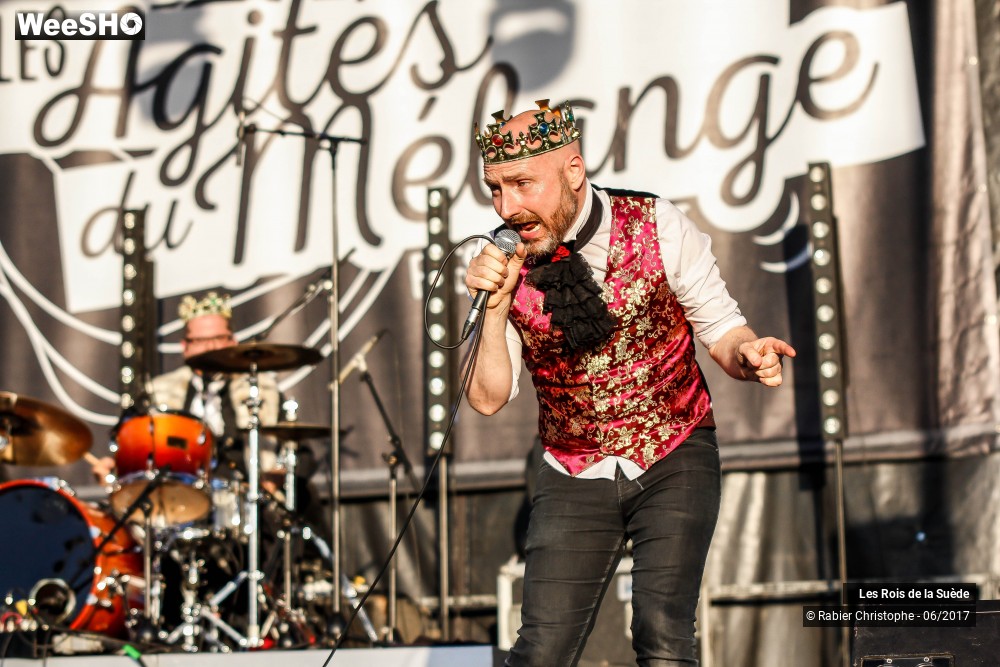44/51 photos du spectacle Les Rois de la Suede