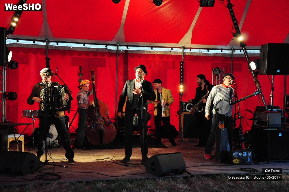 15/31 photos du spectacle Gaston