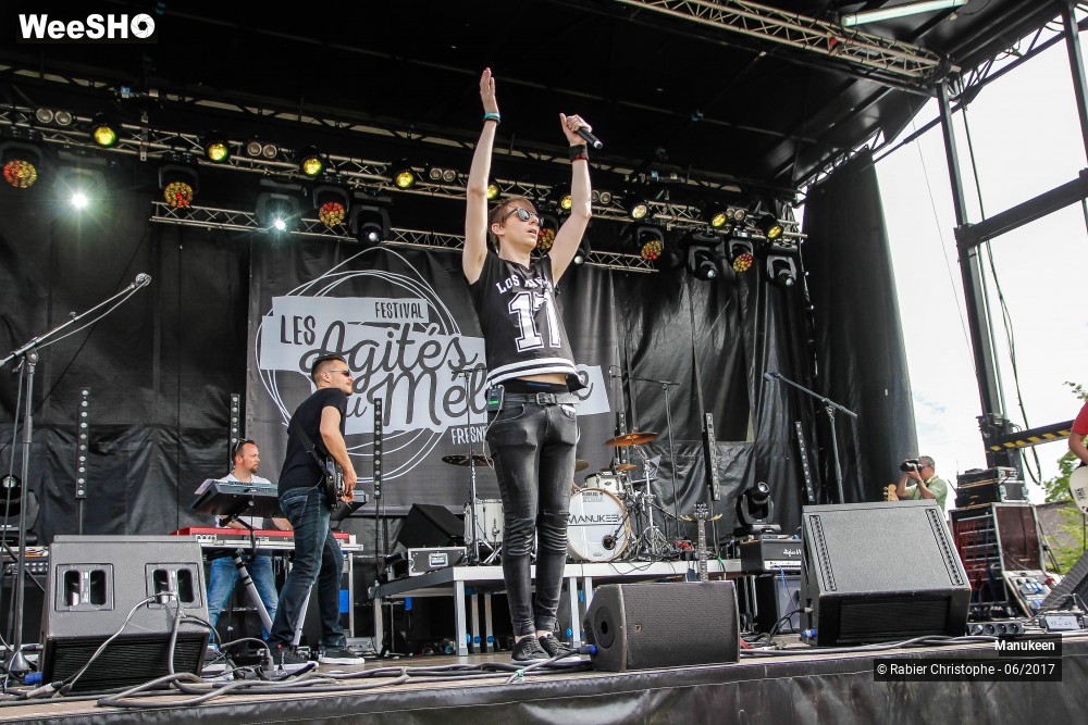 27/51 photos du spectacle Manukeen