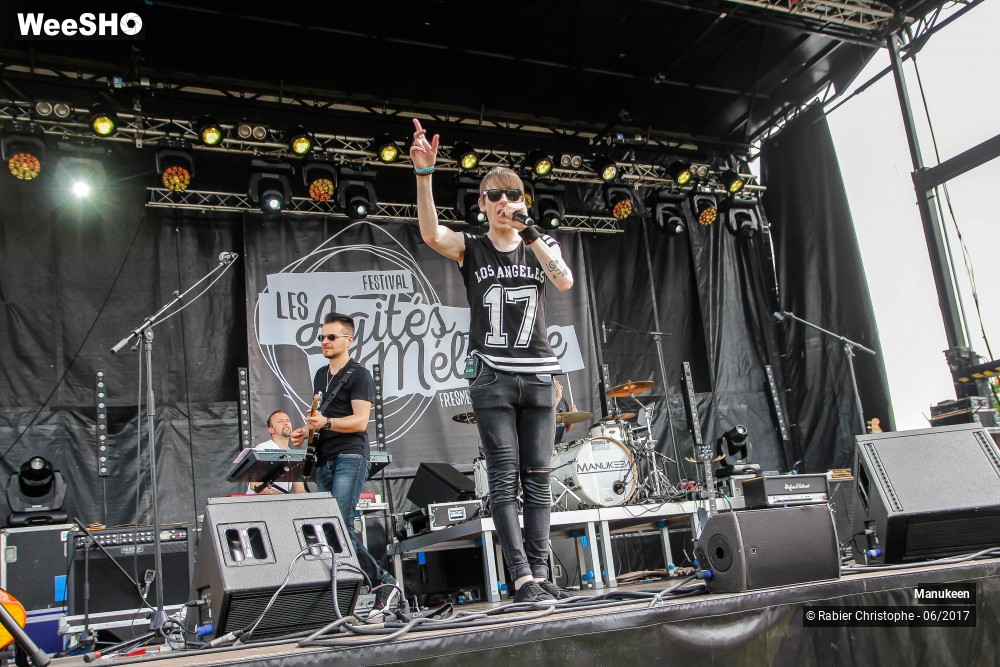 29/51 photos du spectacle Manukeen