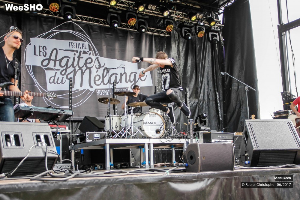 31/51 photos du spectacle Manukeen