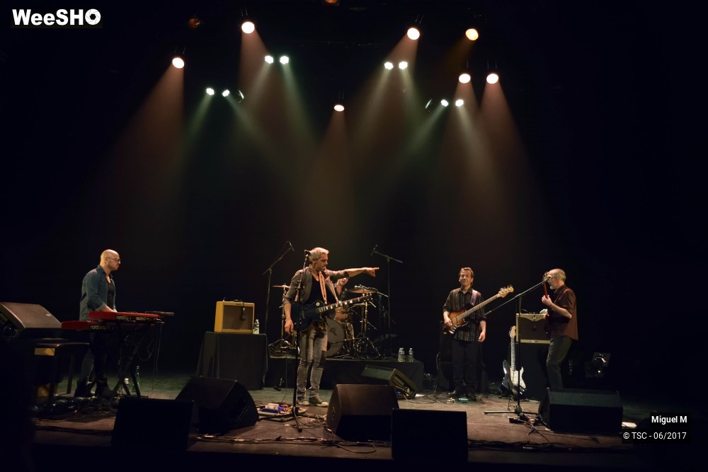 12/33 photos du spectacle Miguel M