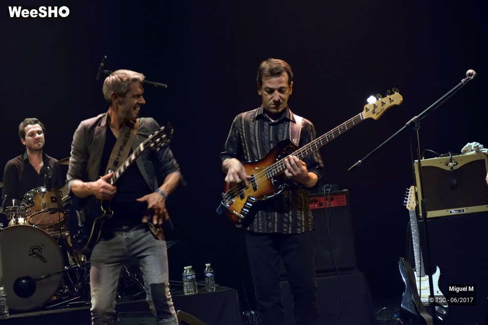 16/33 photos du spectacle Miguel M