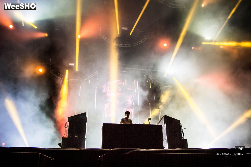 10/10 photos du spectacle Kungs