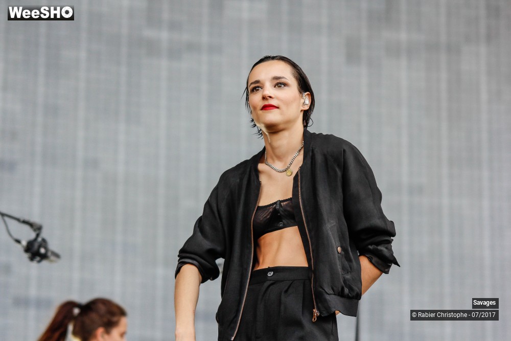 11/44 photos du spectacle Savages