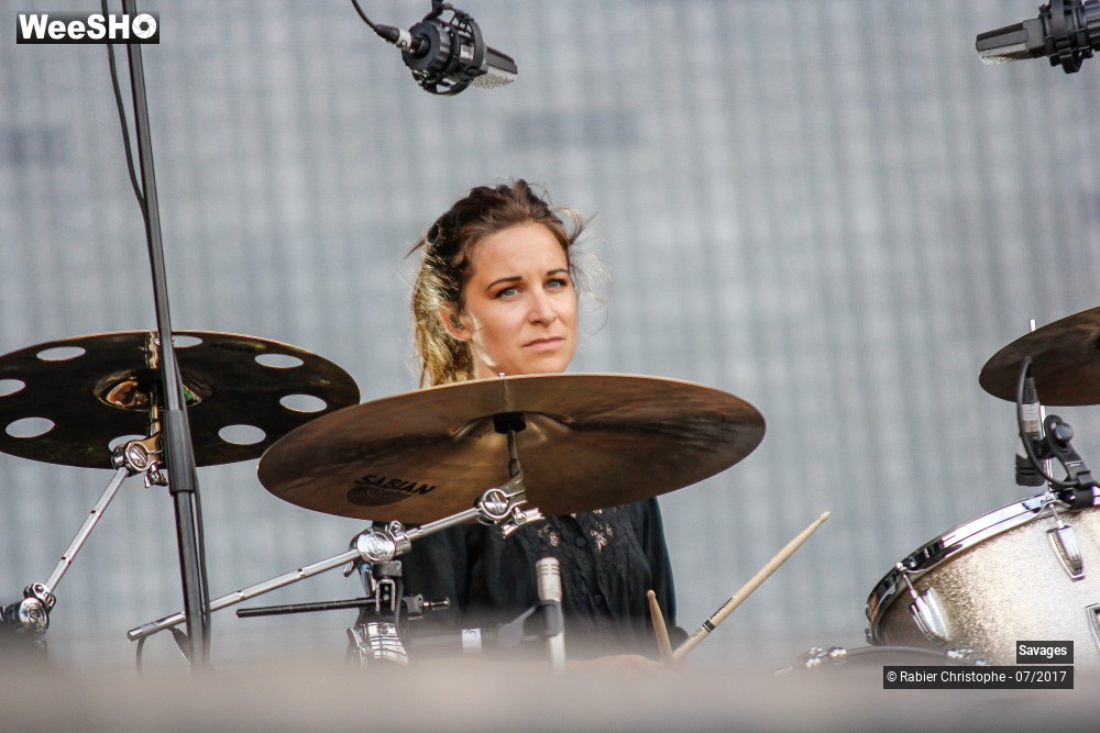 34/44 photos du spectacle Savages