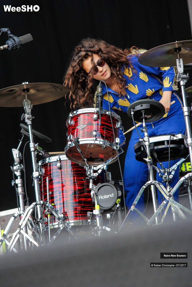 6/48 photos du spectacle Naive New Beaters