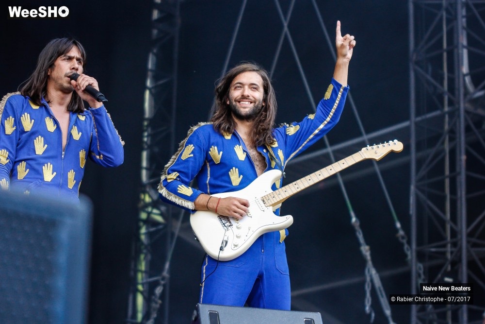 35/48 photos du spectacle Naive New Beaters