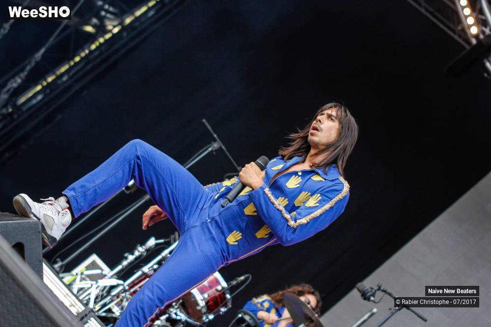 39/48 photos du spectacle Naive New Beaters