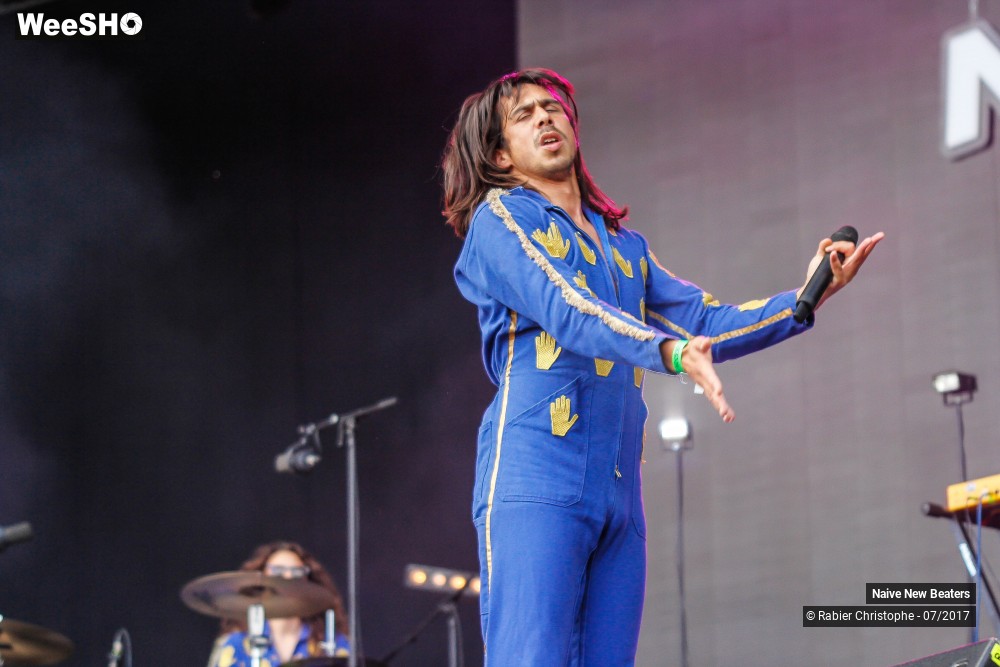 40/48 photos du spectacle Naive New Beaters