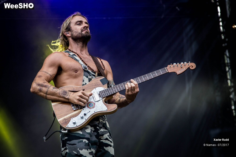 23/25 photos du spectacle Xavier Rudd