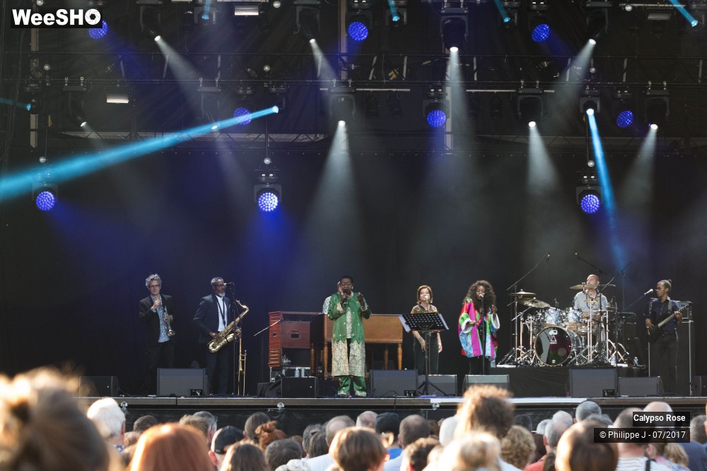 20/20 photos du spectacle Calypso Rose