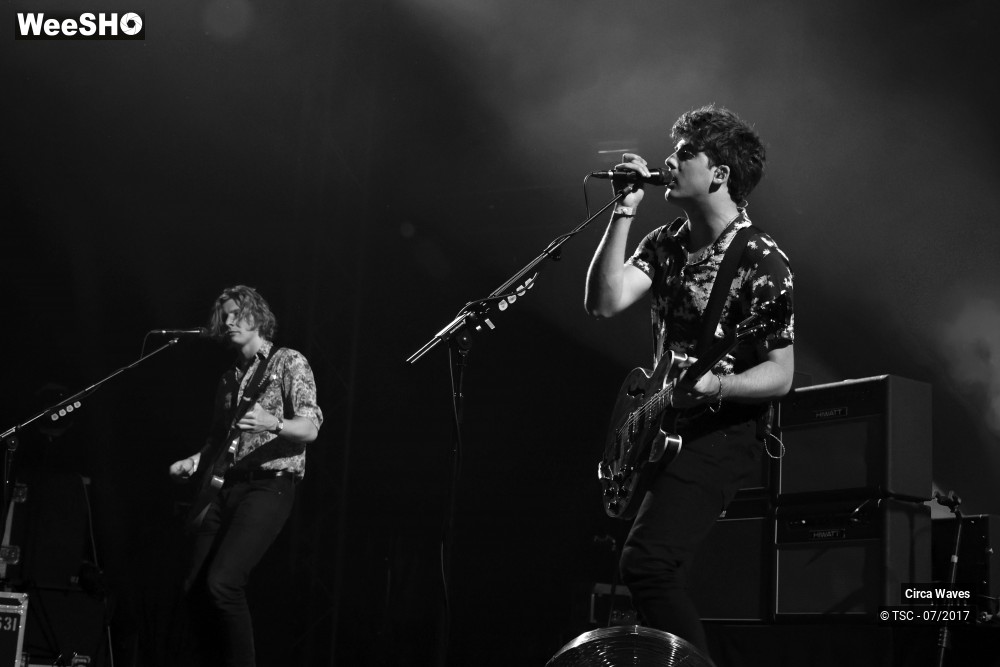 9/10 photos du spectacle Circa Waves