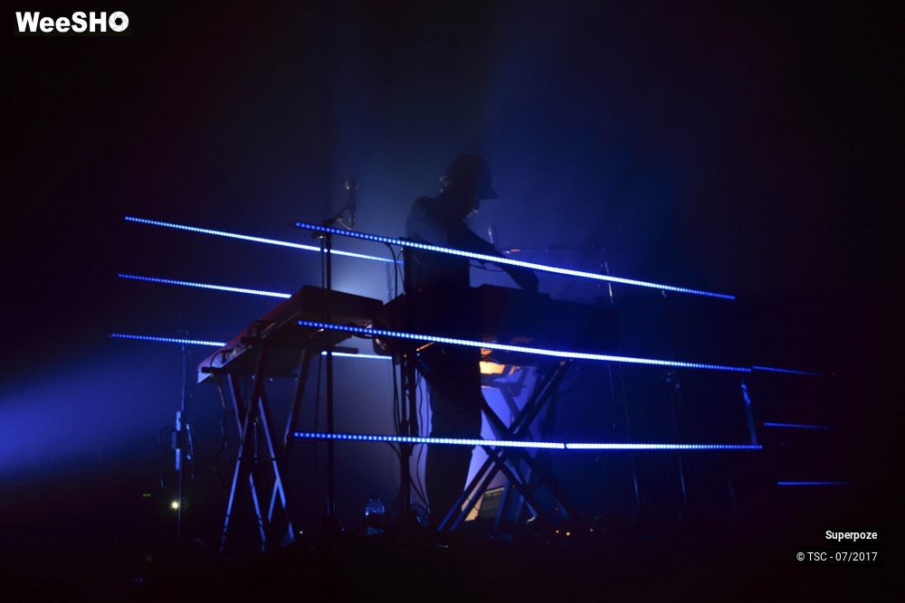 8/15 photos du spectacle Superpoze