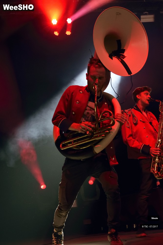 7/41 photos du spectacle Meute