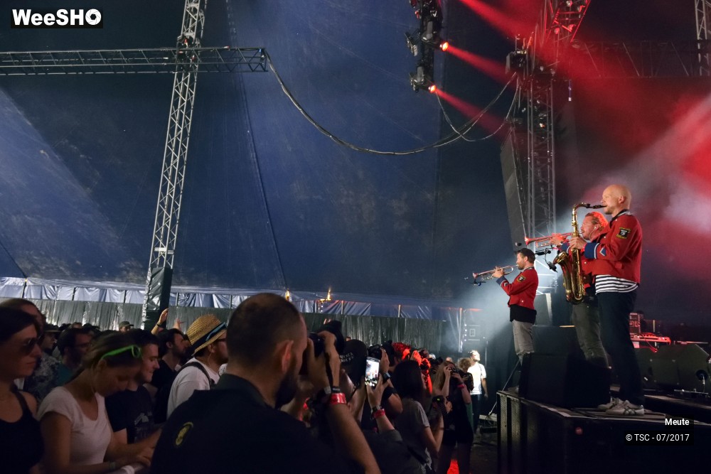 9/41 photos du spectacle Meute