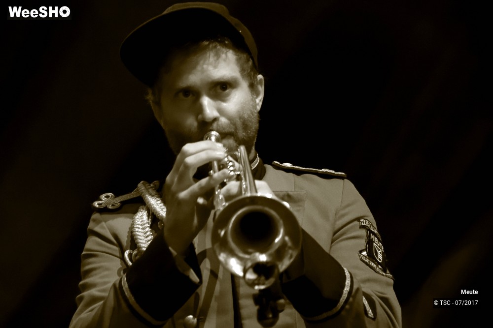 35/41 photos du spectacle Meute