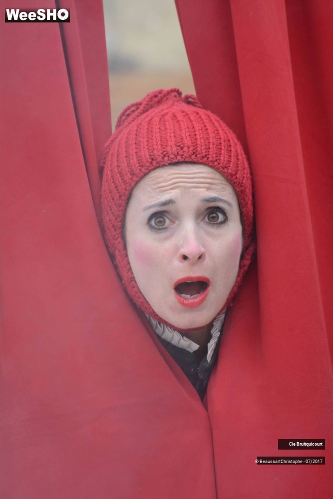 3/38 photos du spectacle Hamlet en 30 minutes