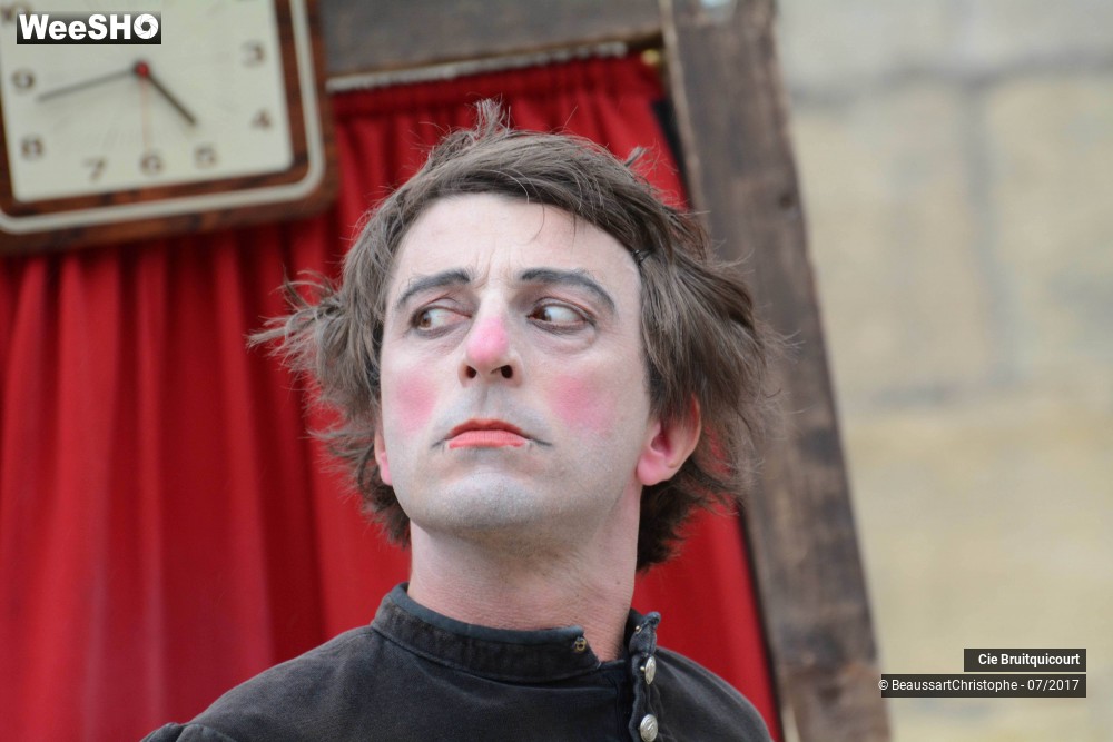 13/38 photos du spectacle Hamlet en 30 minutes