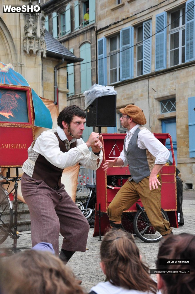 3/28 photos du spectacle Le Kamishibaï: Otto l´accessoiriste