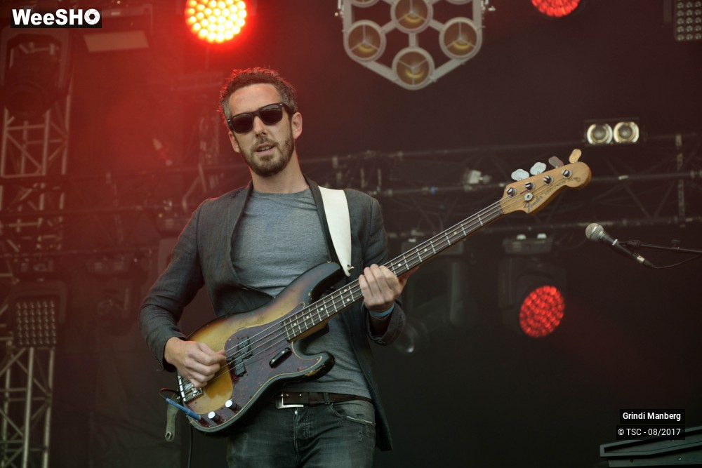 3/12 photos du spectacle Grindi Manberg