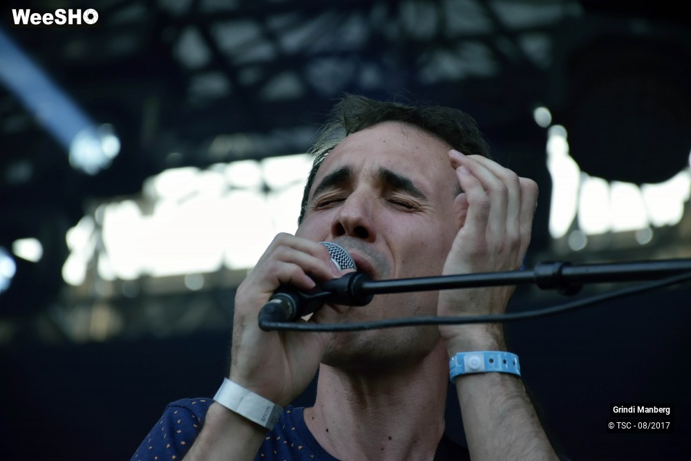 4/12 photos du spectacle Grindi Manberg