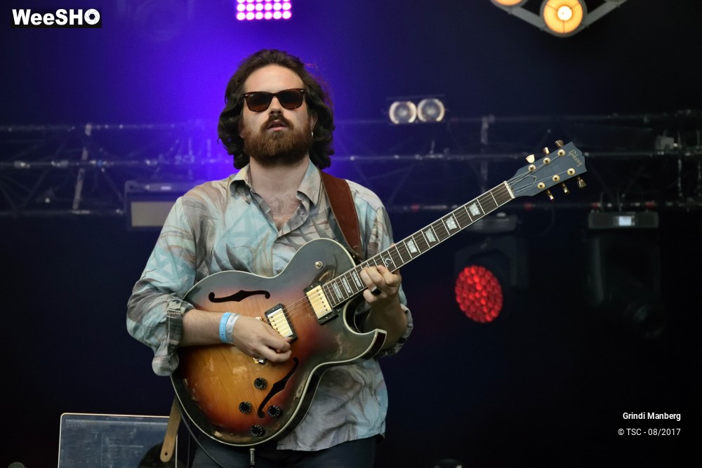 9/12 photos du spectacle Grindi Manberg