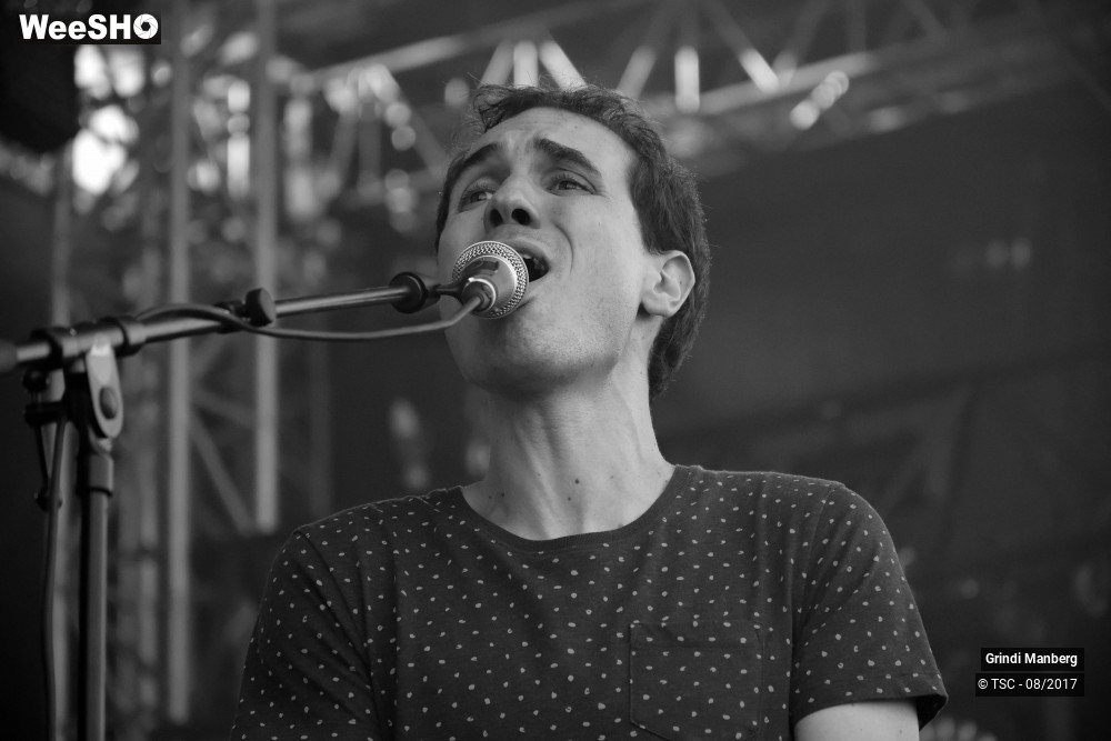 11/12 photos du spectacle Grindi Manberg