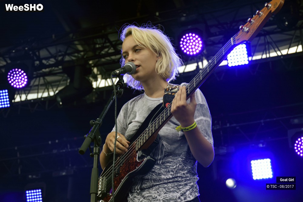 9/11 photos du spectacle Goat Girl