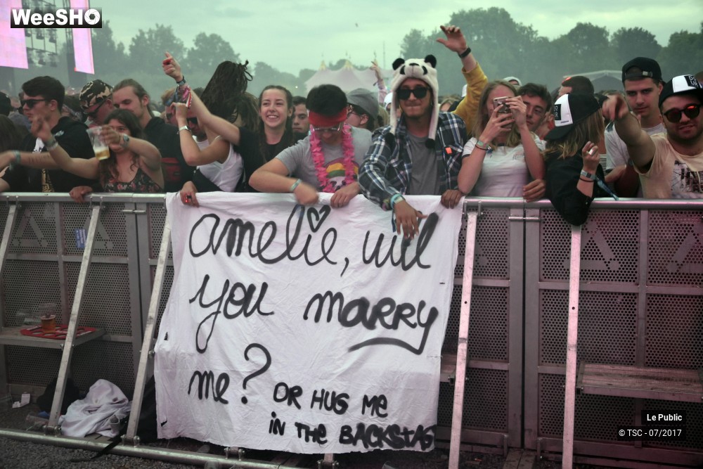 4/31 photos du spectacle Ambiance Dour Festival 2017 Jour 2