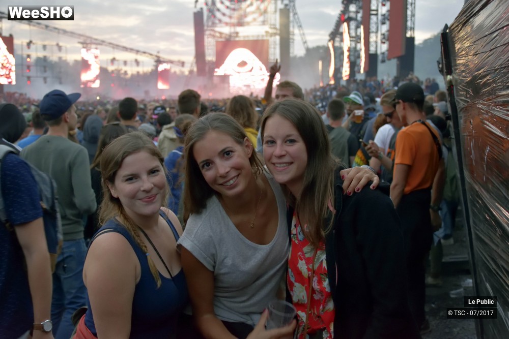 7/31 photos du spectacle Ambiance Dour Festival 2017 Jour 2