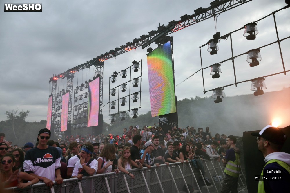 23/31 photos du spectacle Ambiance Dour Festival 2017 Jour 2