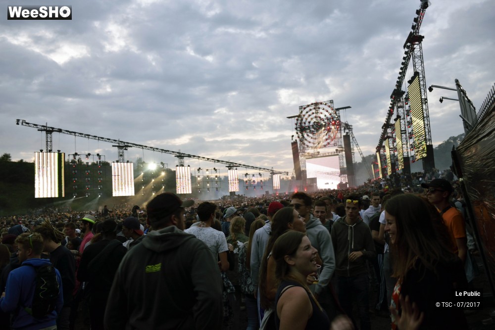 29/31 photos du spectacle Ambiance Dour Festival 2017 Jour 2