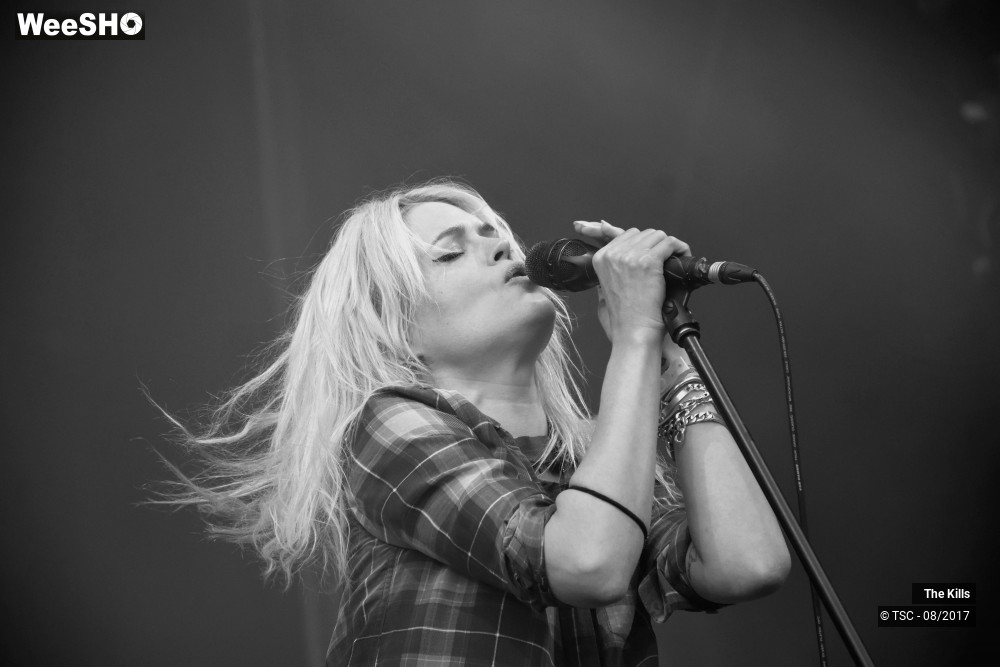 19/20 photos du spectacle The Kills