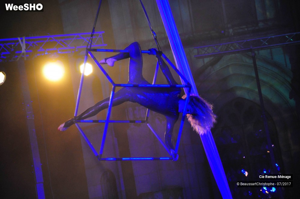 14/39 photos du spectacle Abysses